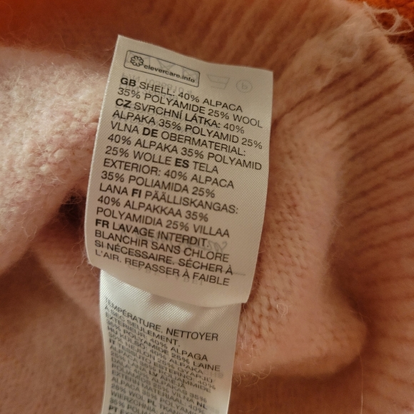 Antrho Stockholm Atelier Colorblock Sweater - Picture 2 of 3